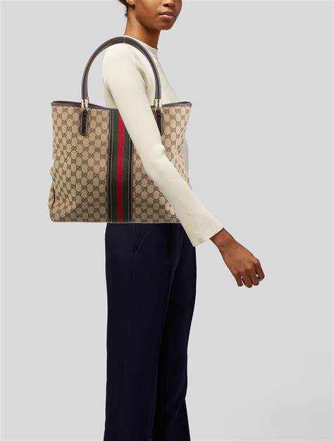 gucci woven tote